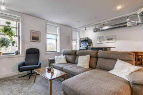 Lovely 2-Bedroom Unit in Springfield